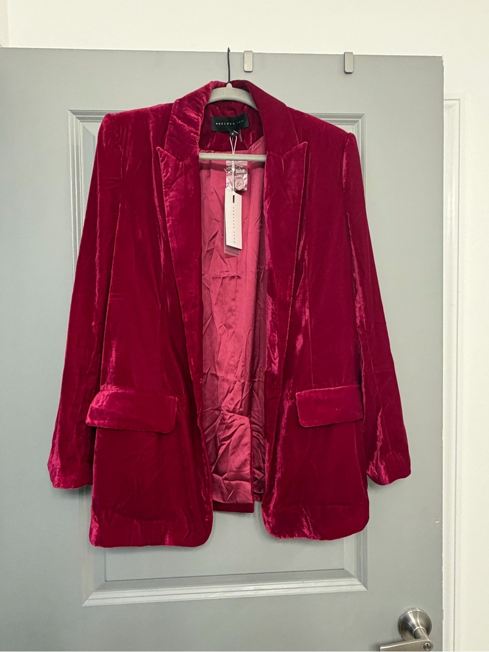 Endless Rose Velvet Blazer in Rich Pink